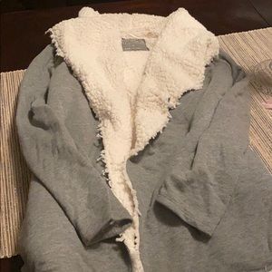 Guess jacket size medium